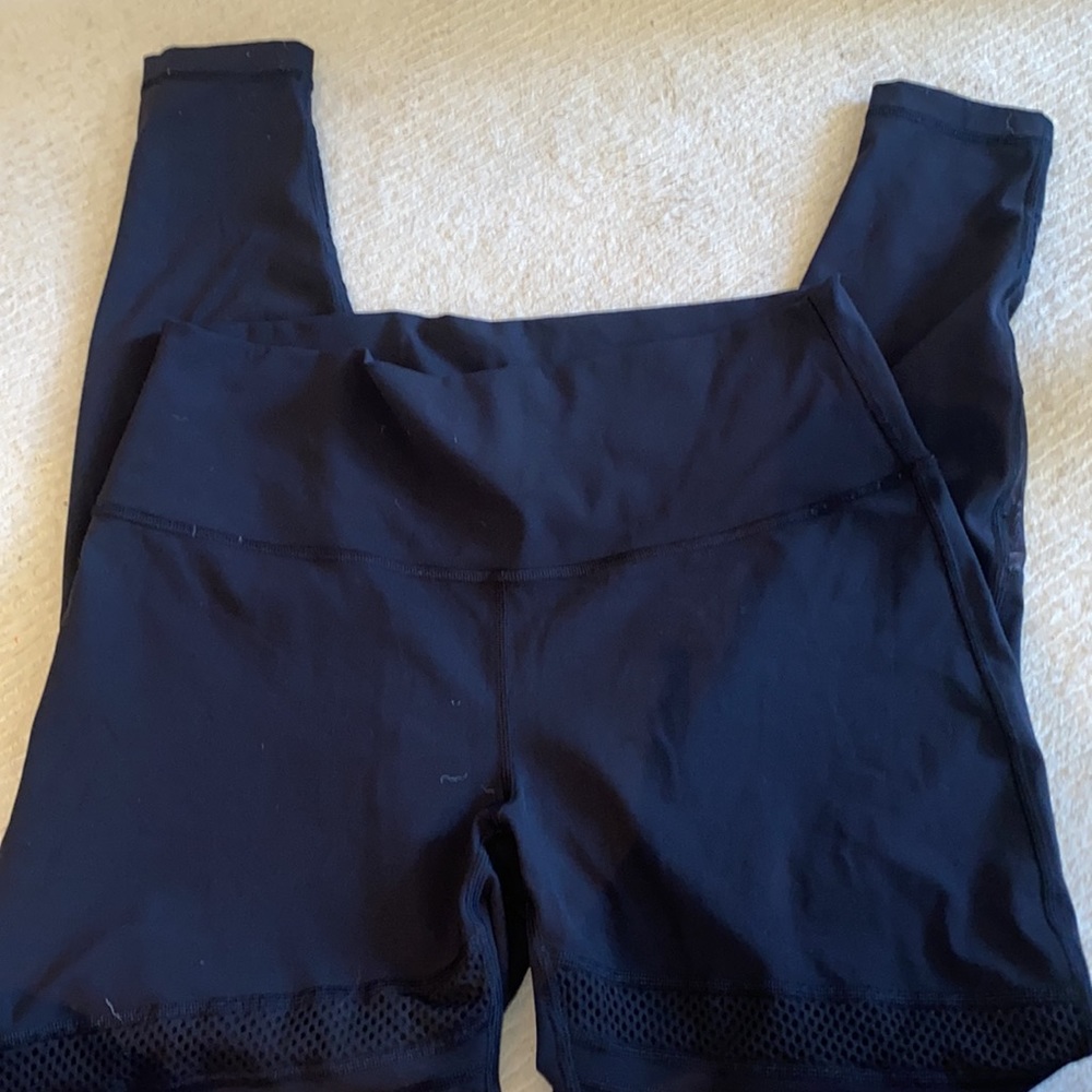 Lululemon leggings - Picture 3 of 6